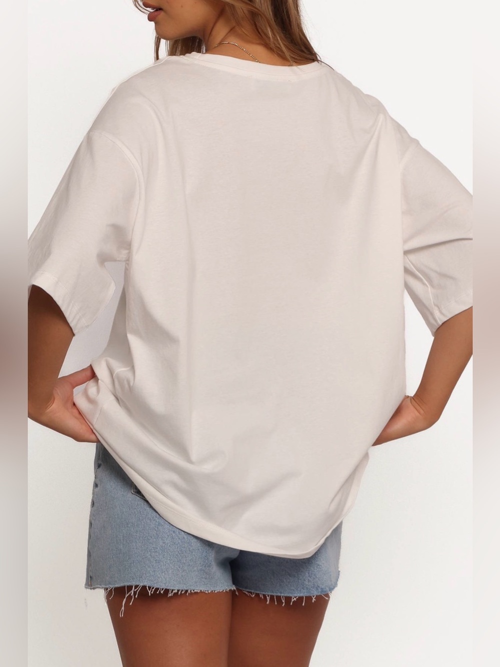 Petal & Pup Loa Graphic Tee - Size Oversized Large - Picture 2 of 6